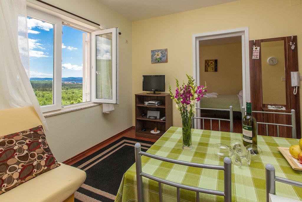 Apartments Villa Americana Jadranovo Kamer foto